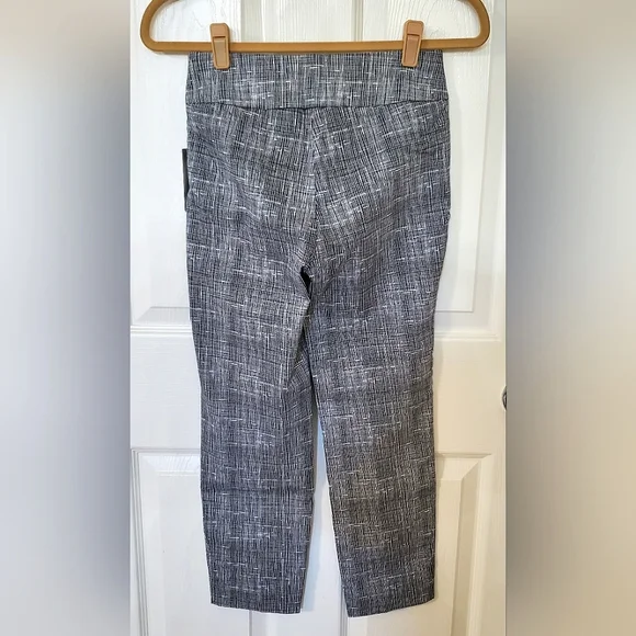 NWT New Premise Petite Bengaline Black White Slip-On Pants Women's Size PP - Picture 3 of 6